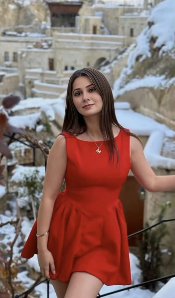 Moti Bagh Escorts