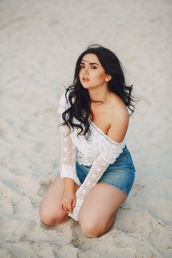 Call girls in Moti Bagh