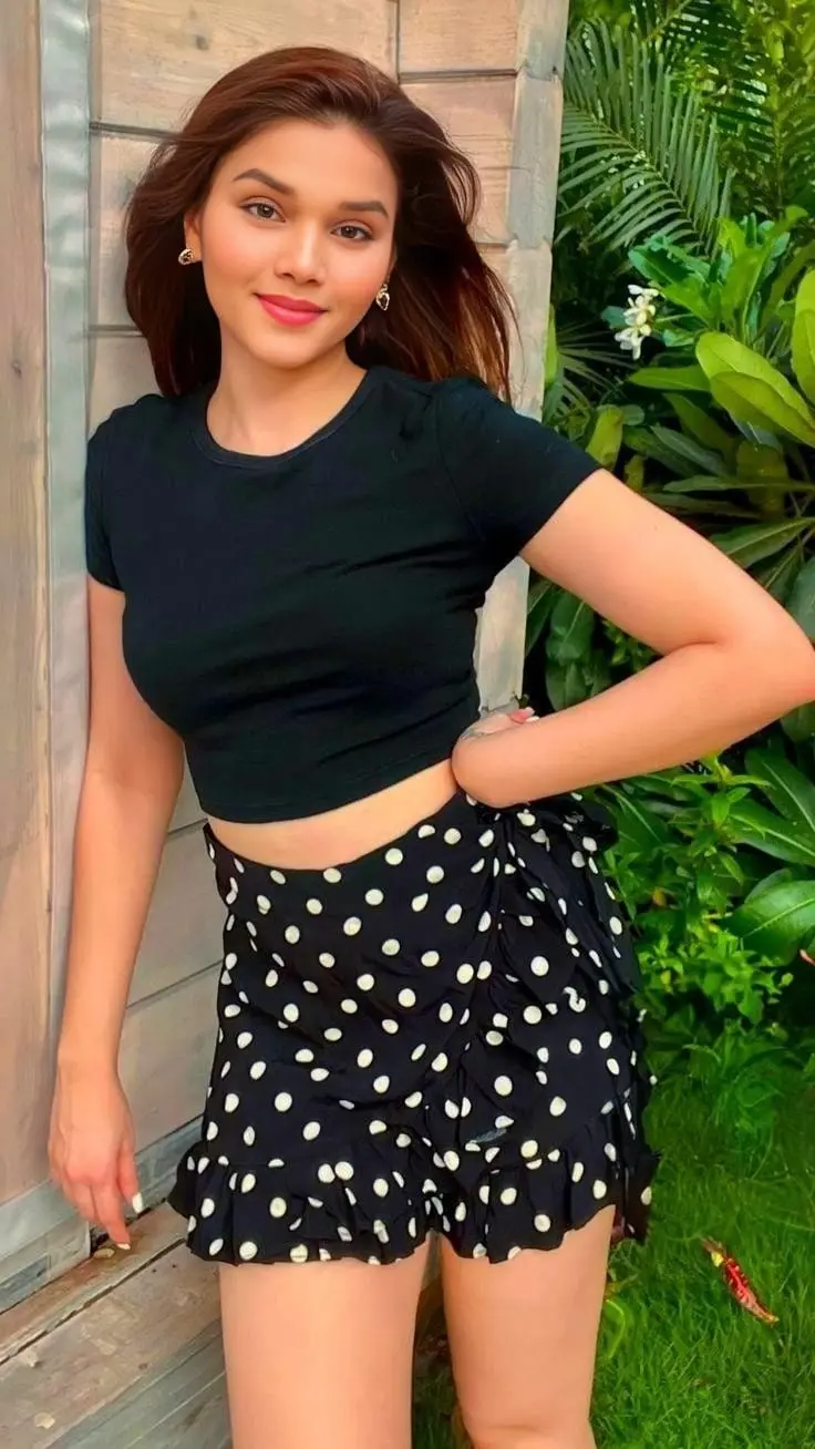 Taj Palace escorts service New Delhi